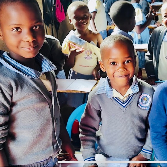 STOIC Venture belted short in orange, sz XXL - Picture 7 of 10